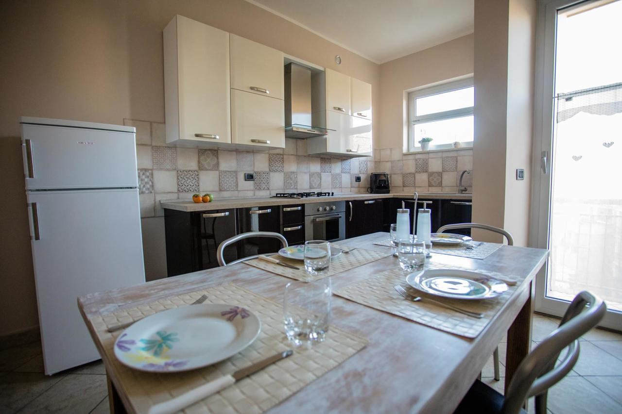 Apartmán Terrazza Di Pinerolo Exteriér fotografie